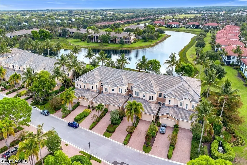 3141 Aviamar Circle Naples FL 34114