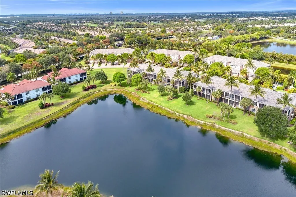 3141 Aviamar Circle Naples FL 34114