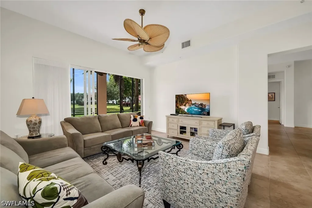 3141 Aviamar Circle Naples FL 34114
