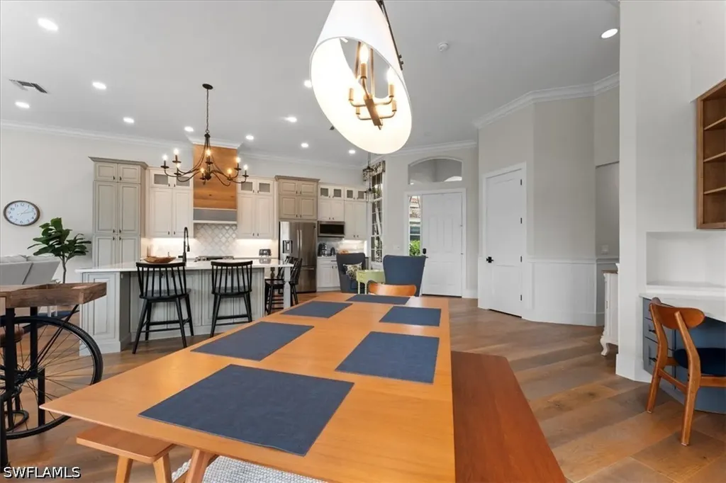 8541 Pepper Tree Way Naples FL 34114