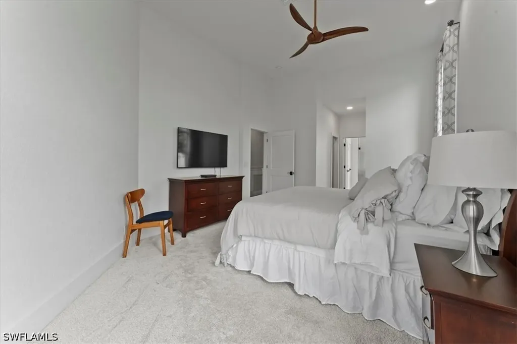 8541 Pepper Tree Way Naples FL 34114