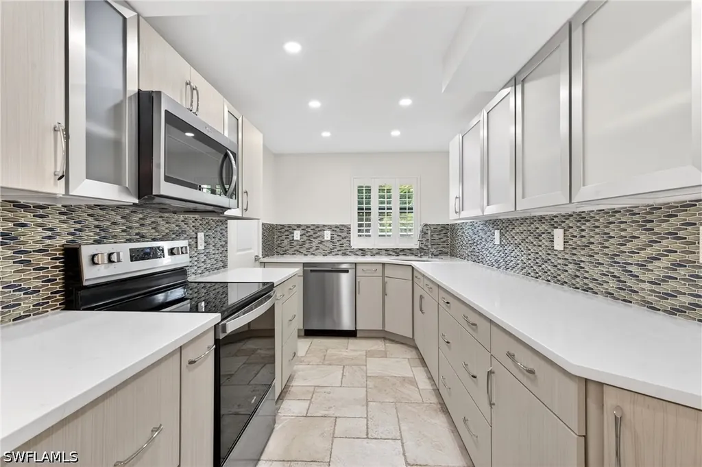 4092 Belair Lane Naples FL 34103
