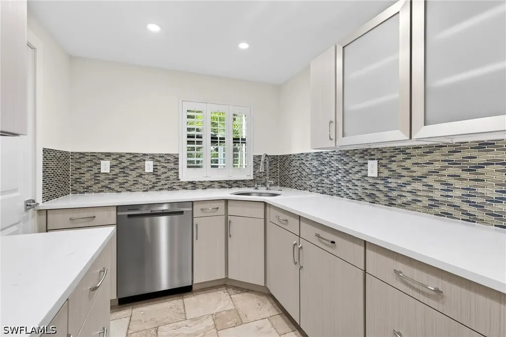 4092 Belair Lane Naples FL 34103