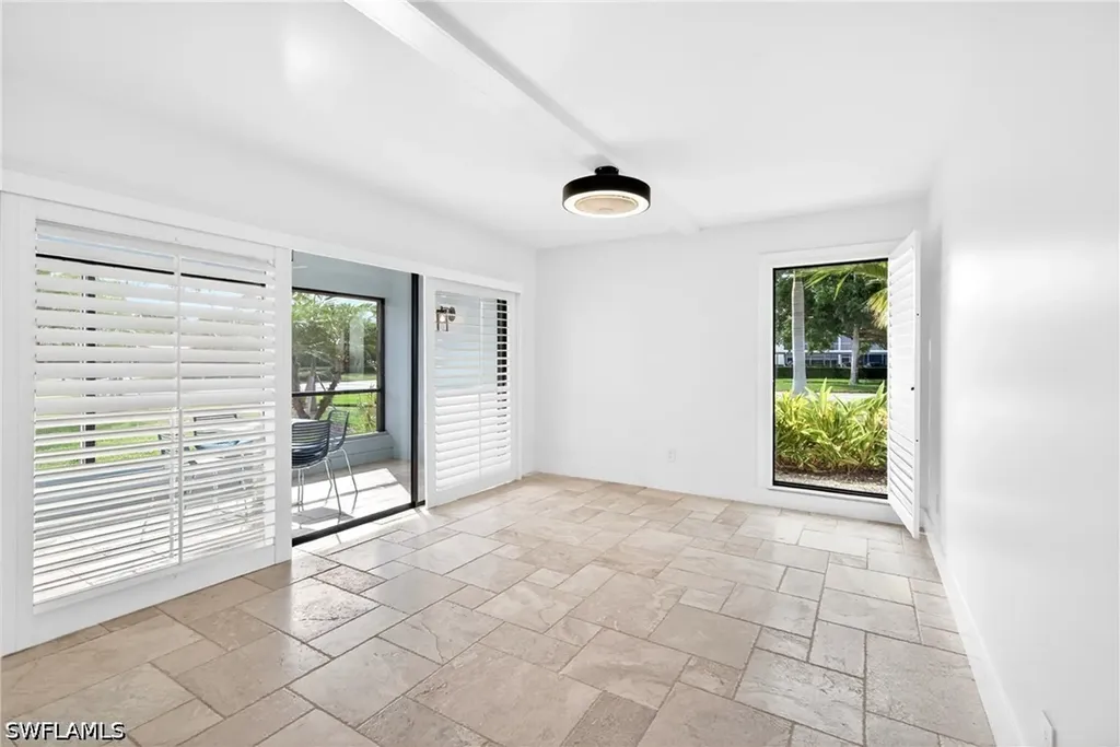 4092 Belair Lane Naples FL 34103