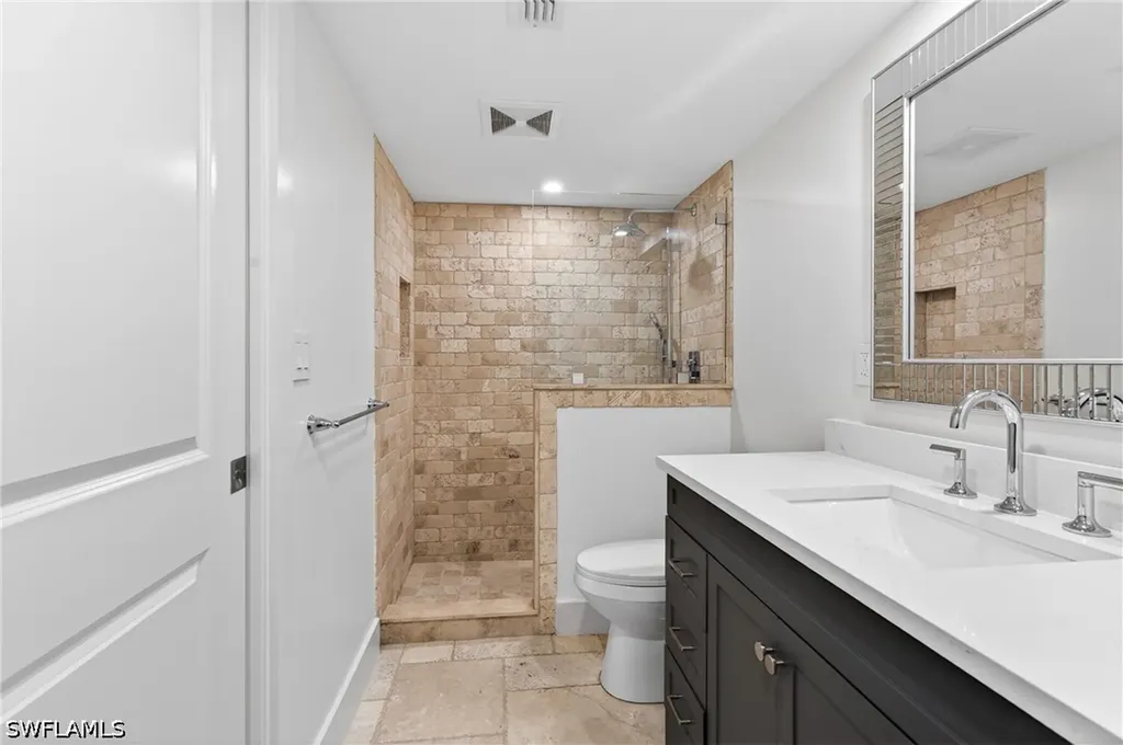 4092 Belair Lane Naples FL 34103