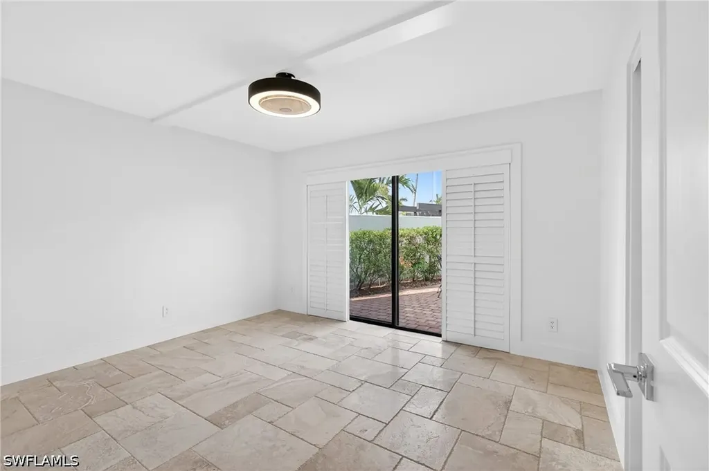 4092 Belair Lane Naples FL 34103