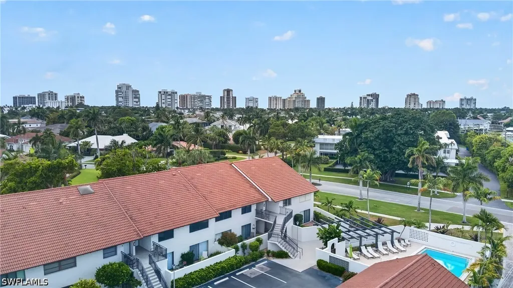4092 Belair Lane Naples FL 34103