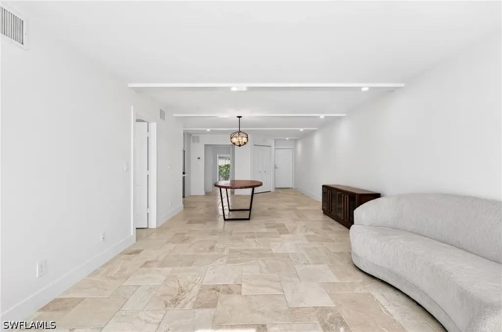 4092 Belair Lane Naples FL 34103