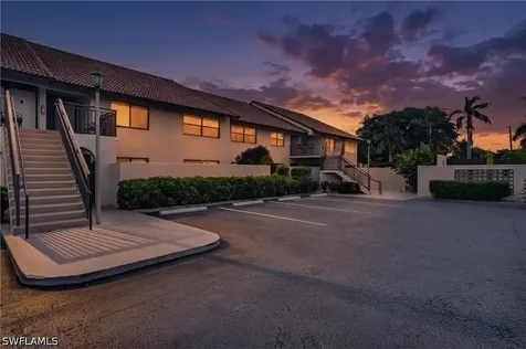 4092 Belair Lane Naples FL 34103
