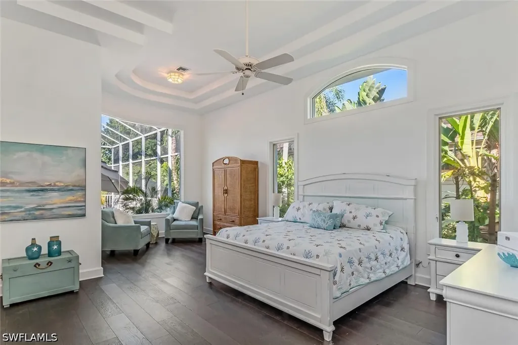 2540 Half Moon Walk Naples FL 34102