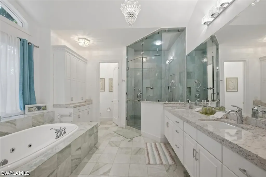 2540 Half Moon Walk Naples FL 34102