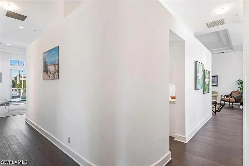 2540 Half Moon Walk Naples FL 34102