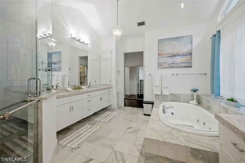 2540 Half Moon Walk Naples FL 34102
