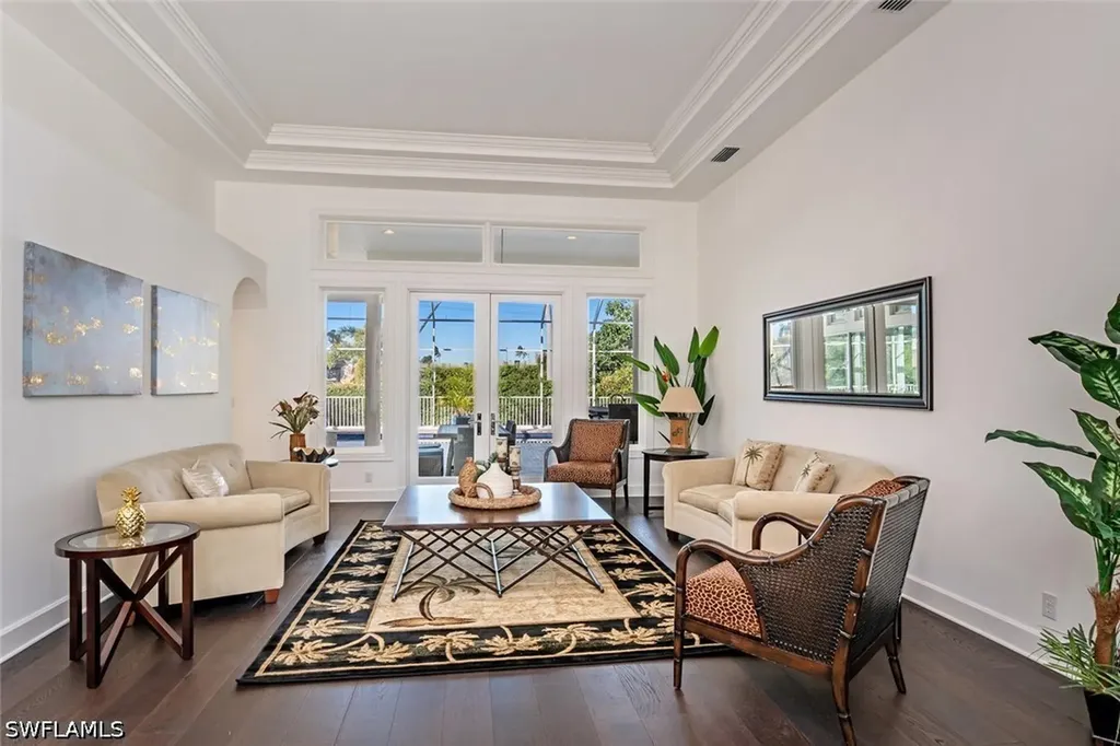 2540 Half Moon Walk Naples FL 34102