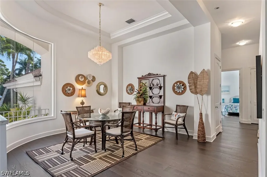 2540 Half Moon Walk Naples FL 34102