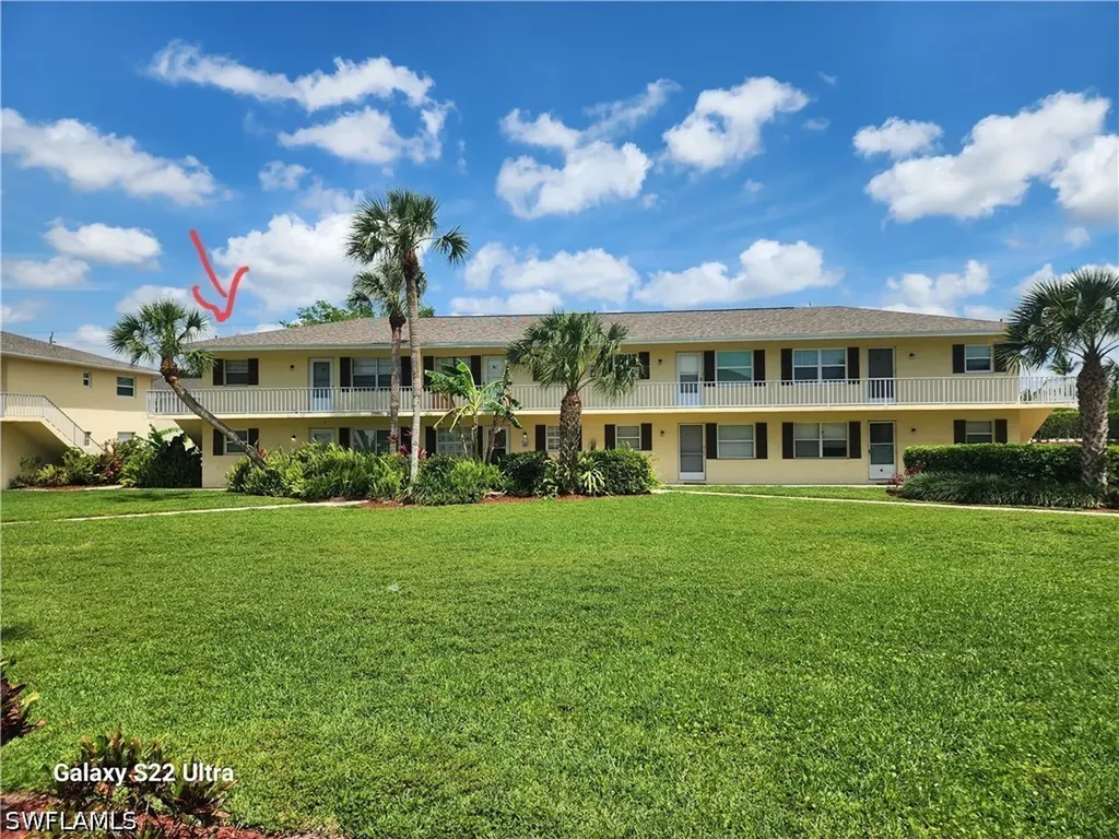 3325 Airport Road N Naples FL 34105
