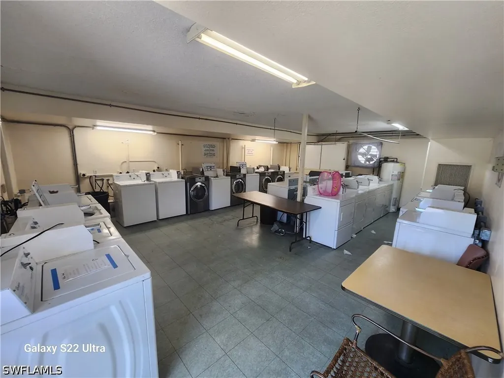 3325 Airport Road N Naples FL 34105