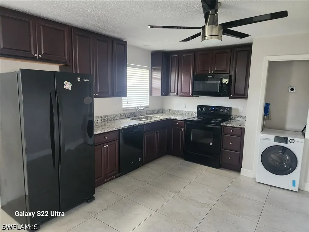3325 Airport Road N Naples FL 34105