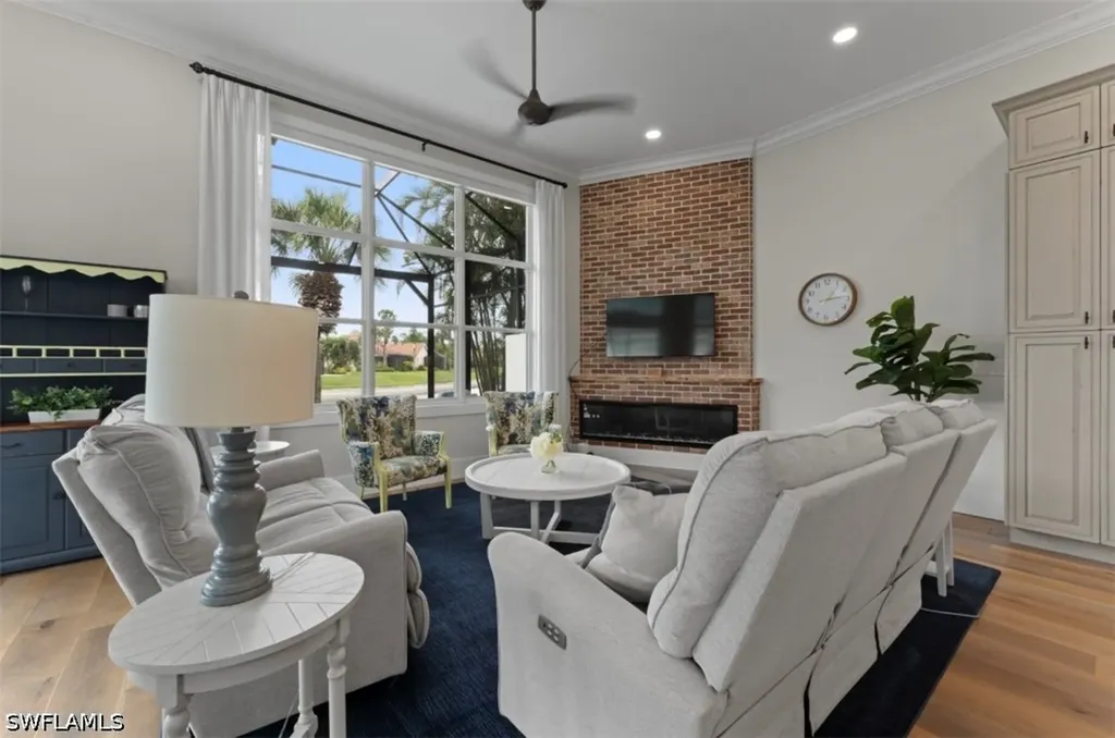 8541 Pepper Tree Way Naples FL 34114