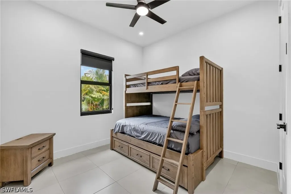 3724 SW 3rd Street Cape Coral FL 33991