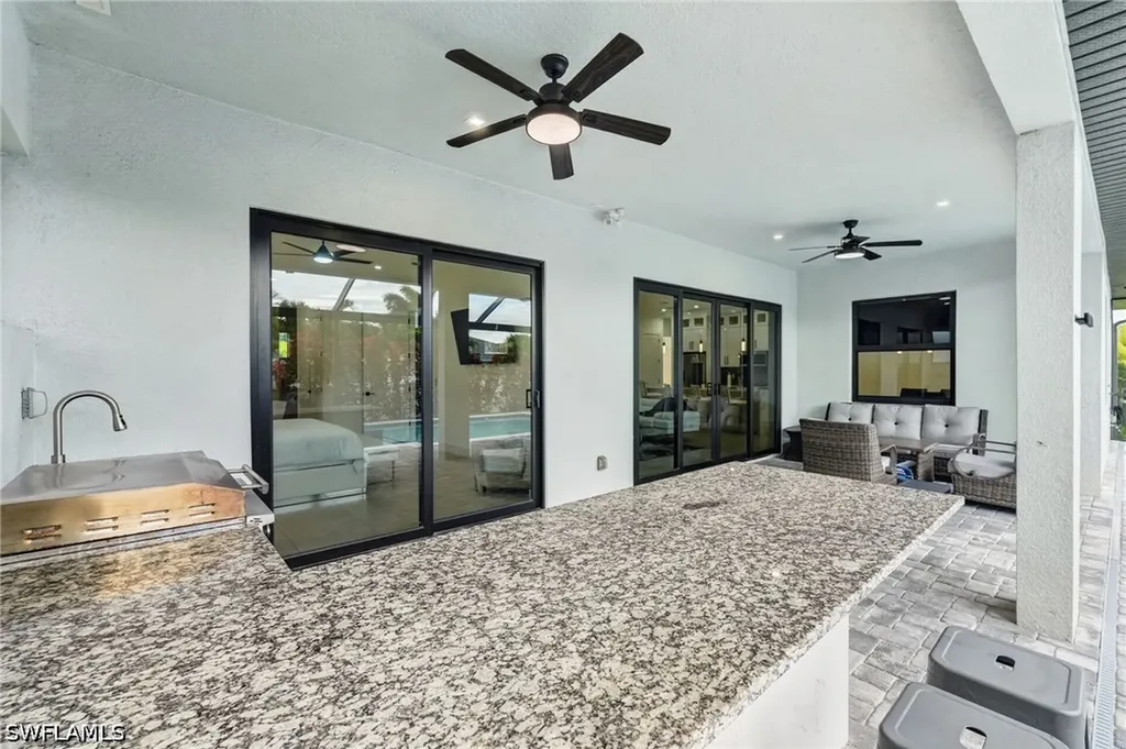 3724 SW 3rd Street Cape Coral FL 33991