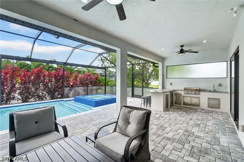 3724 SW 3rd Street Cape Coral FL 33991