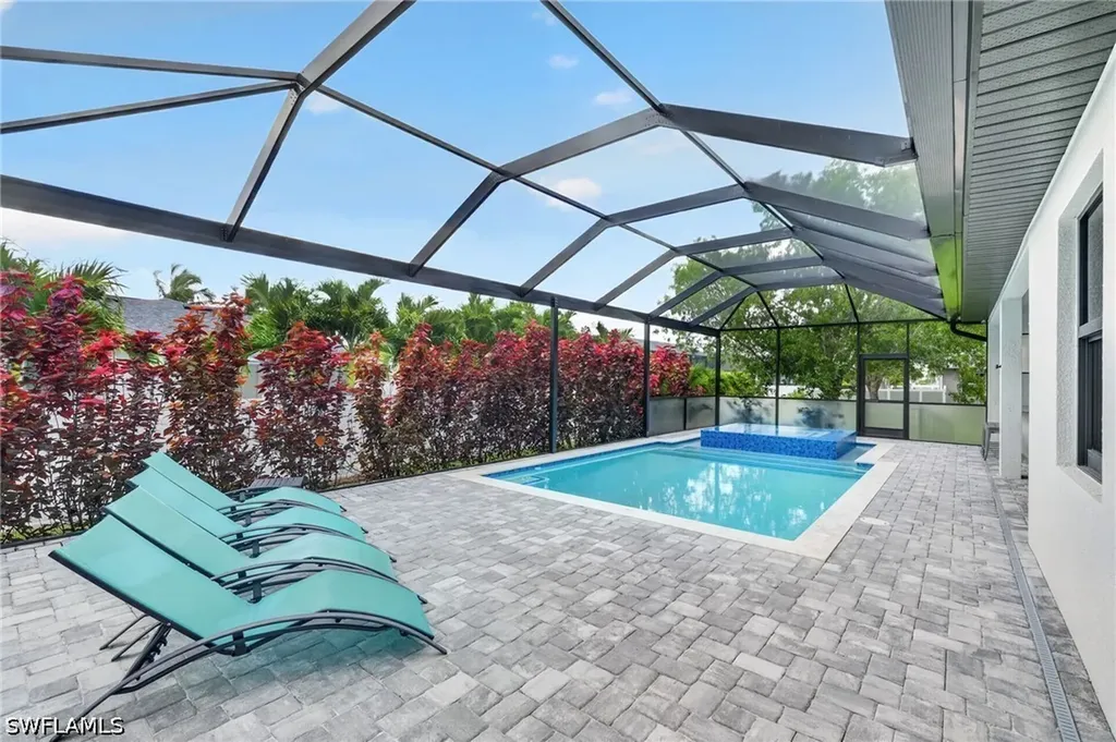 3724 SW 3rd Street Cape Coral FL 33991
