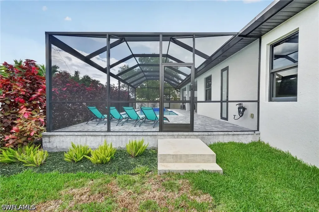 3724 SW 3rd Street Cape Coral FL 33991