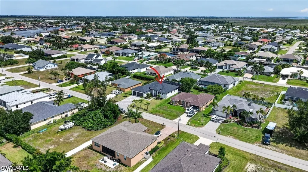 3724 SW 3rd Street Cape Coral FL 33991