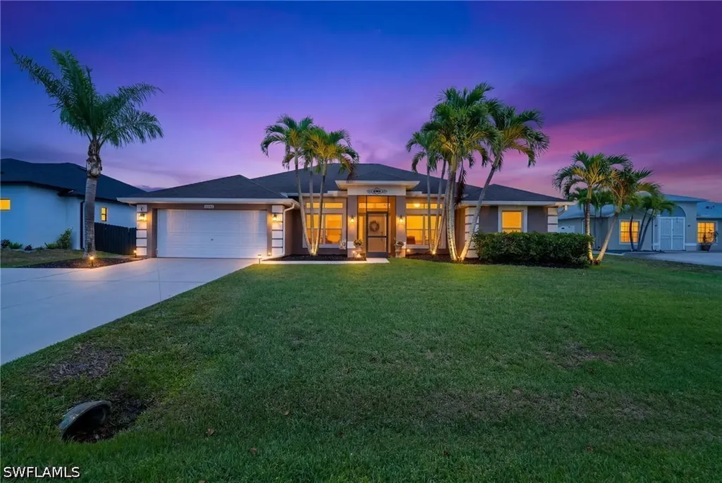 3917 Agualinda Boulevard Cape Coral FL 33914
