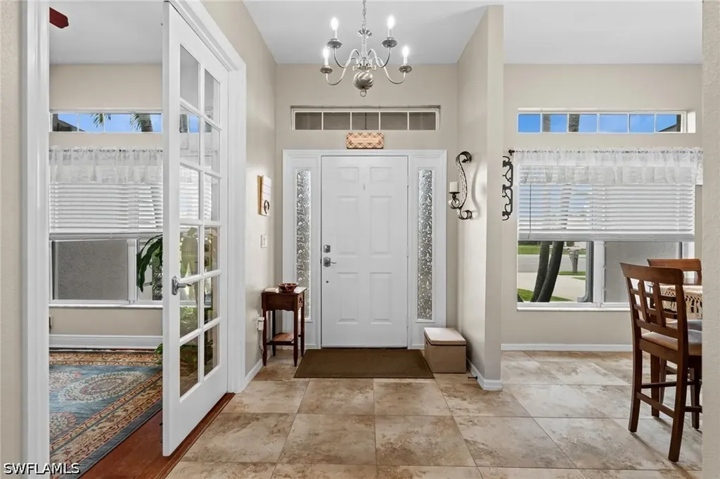 3917 Agualinda Boulevard Cape Coral FL 33914