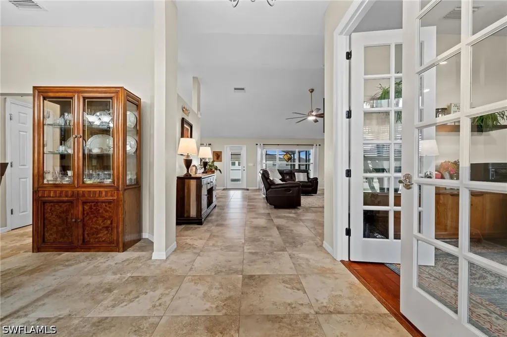 3917 Agualinda Boulevard Cape Coral FL 33914