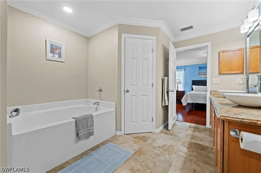 3917 Agualinda Boulevard Cape Coral FL 33914