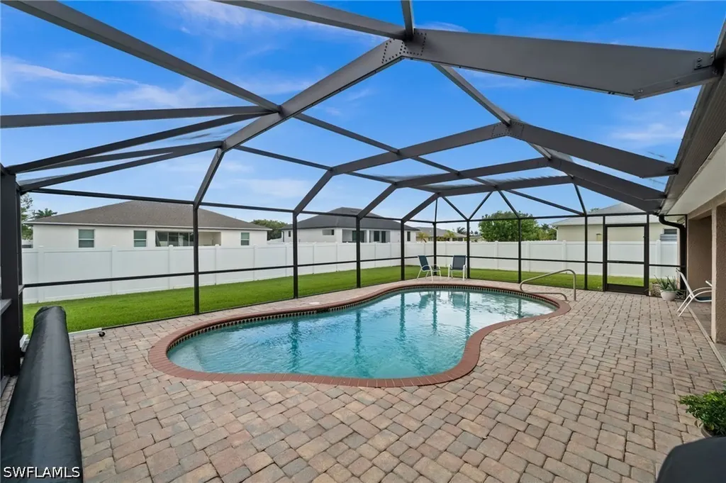 3917 Agualinda Boulevard Cape Coral FL 33914