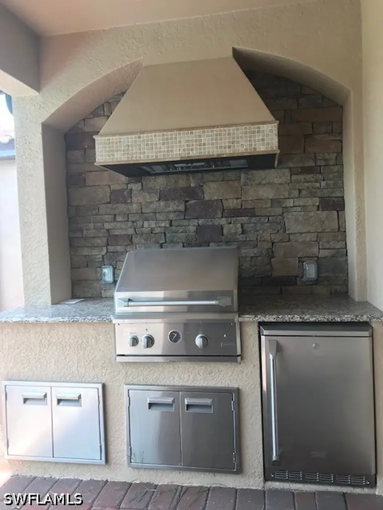 28518 Westmeath Court Bonita Springs FL 34135
