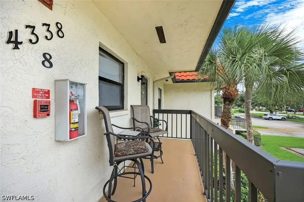 4338 27th Court SW Naples FL 34116
