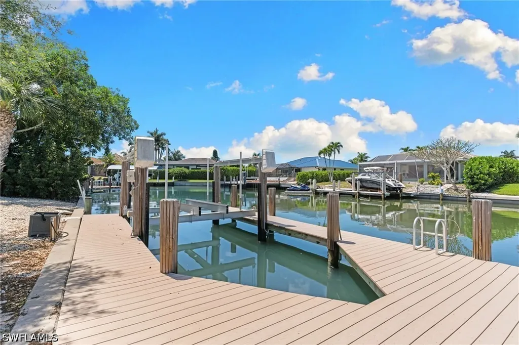 324 Waterleaf Court Marco Island FL 34145