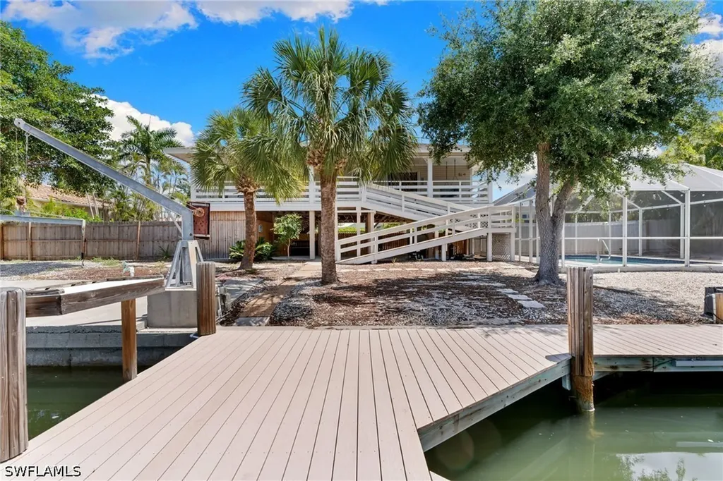 324 Waterleaf Court Marco Island FL 34145