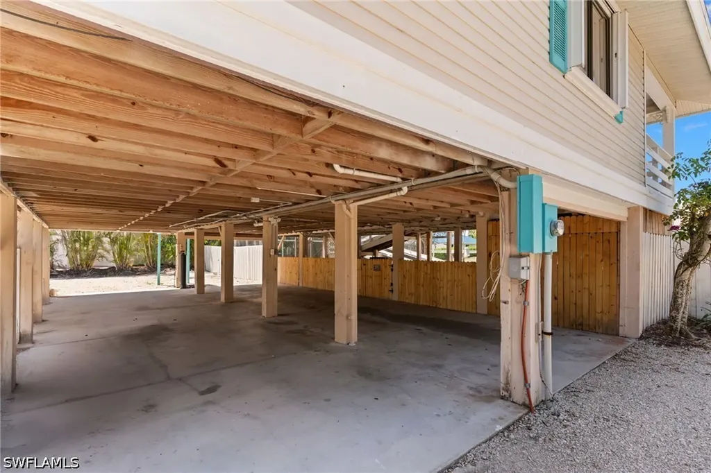 324 Waterleaf Court Marco Island FL 34145
