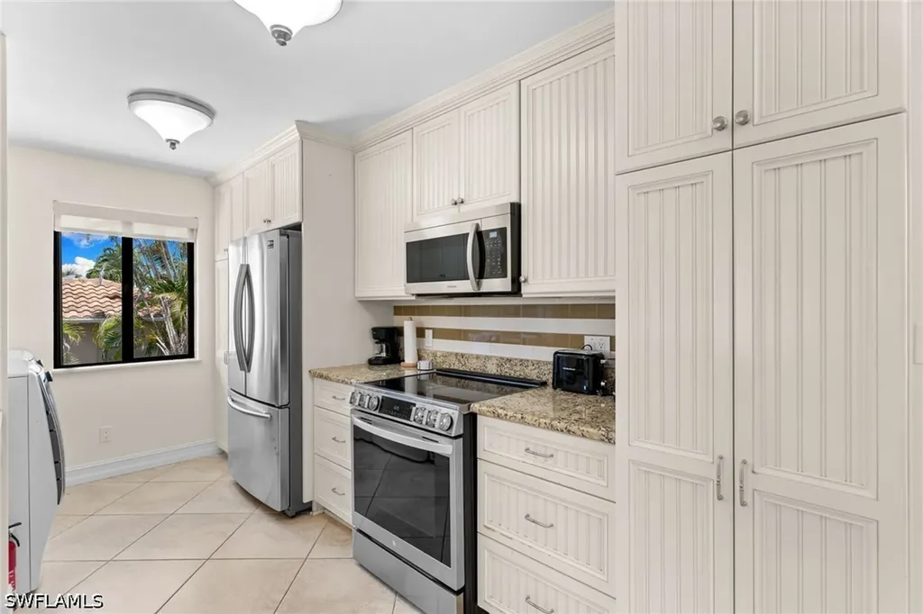 324 Waterleaf Court Marco Island FL 34145