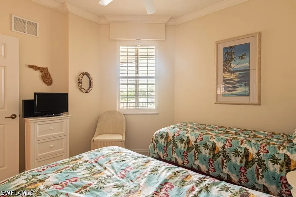 3977 Bishopwood Court E Naples FL 34114