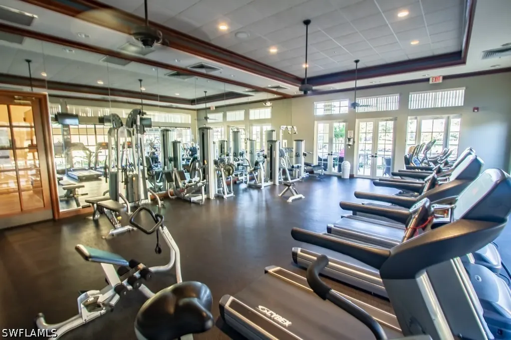 3977 Bishopwood Court E Naples FL 34114
