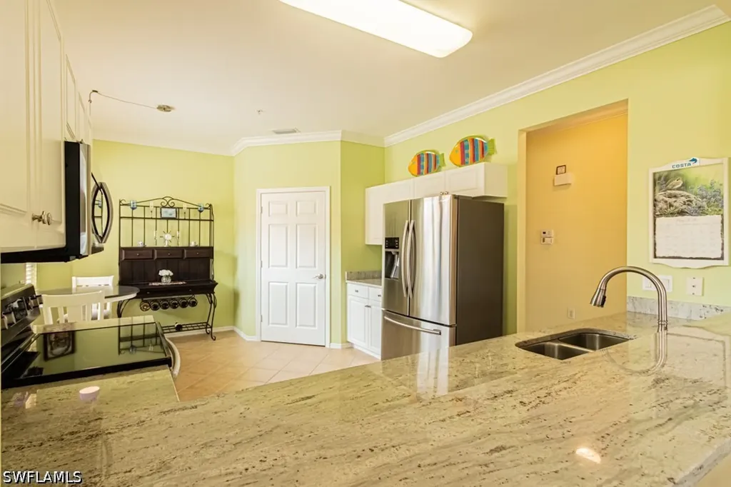 3977 Bishopwood Court E Naples FL 34114