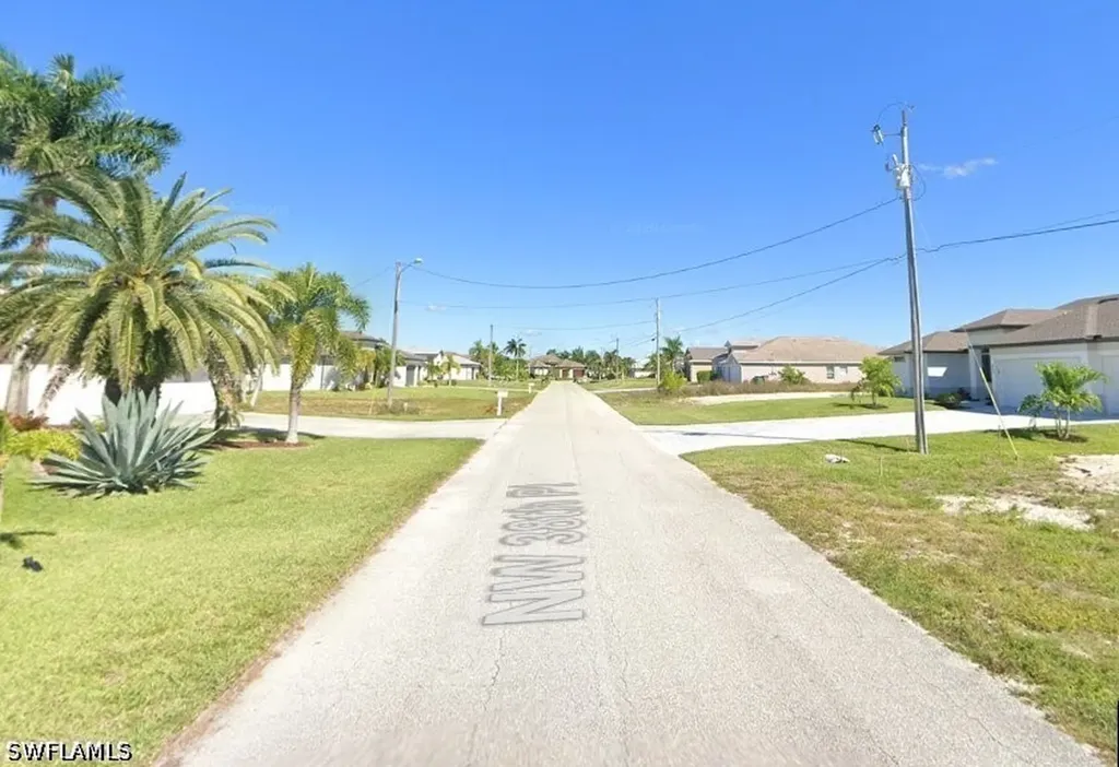 813 NW 38th Place Cape Coral FL 33993