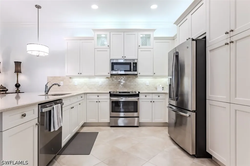 13670 Mandarin Circle Naples FL 34109