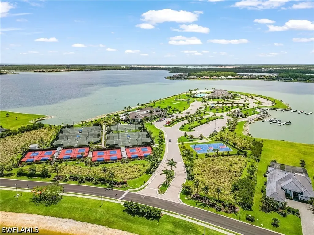 18661 Wildblue Boulevard Fort Myers FL 33913