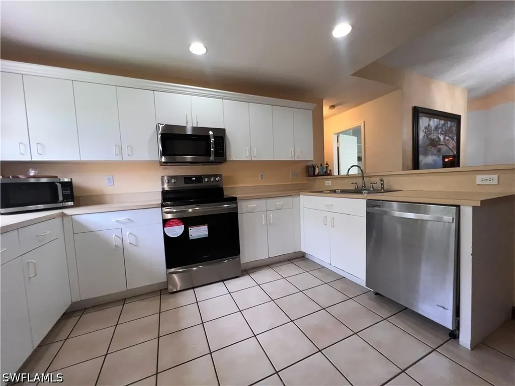 8149 Pennsylvania Boulevard Fort Myers FL 33967