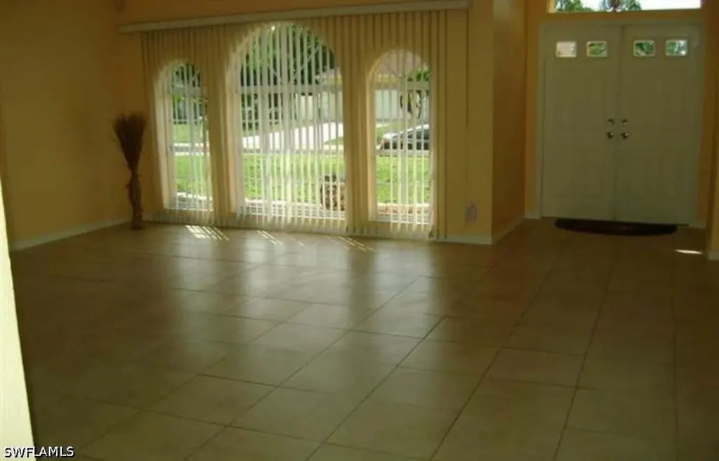 8149 Pennsylvania Boulevard Fort Myers FL 33967