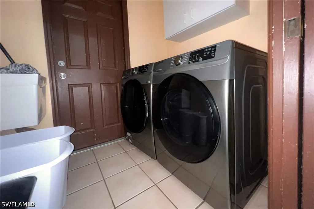 8149 Pennsylvania Boulevard Fort Myers FL 33967