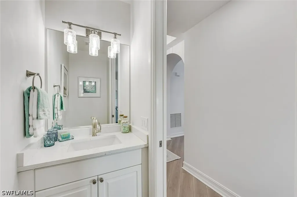 805 Bentwater Circle Naples FL 34108